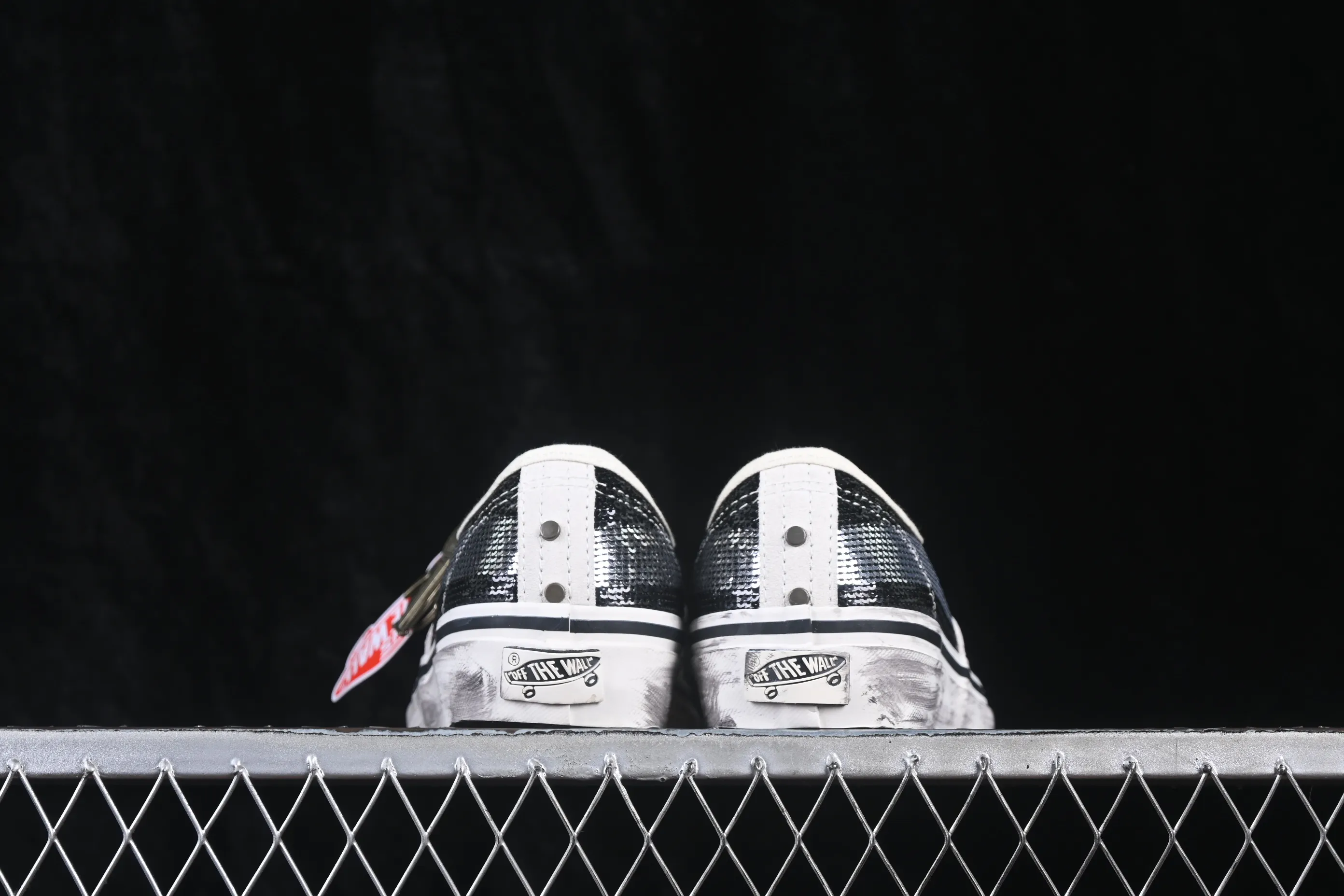 All categories Vans Vans series Vans Low Vans low-top Vans Authentic 44 Vans high-end branch low-top casual skateboard shoes VN000DB8MCG